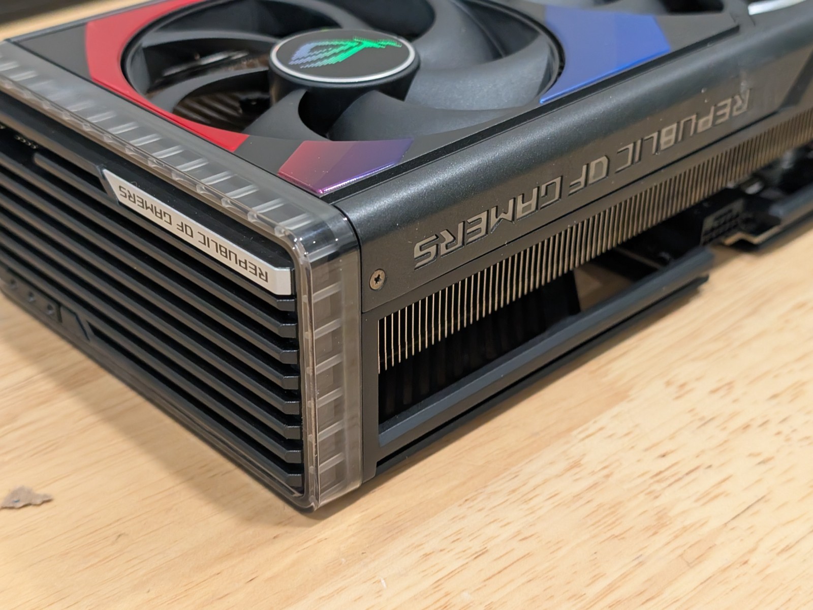 Rtx 4090 24Gb Video Card - عرض مميز: كارت شاشة ASUS ROG